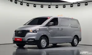 Hyundai Starex Style Van 3-Seater 2019