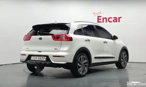 Kia Niro Noblesse 2017
