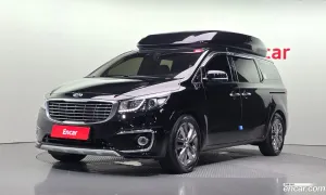 Kia Canival Noblesse 9-seater Hi-Limousine 2016