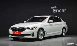 Bmw 5-series 520i Luxury 2022