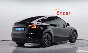 Tesla Model y RWD 2024