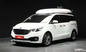 Kia Canival Prestige High roof 9-seater Hi-Limousine 2017