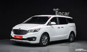 Kia Canival 9-seater Luxury 2018