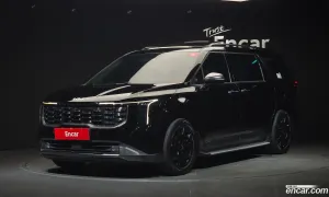 Kia Canival Diesel 9-Seater Gravity 2024