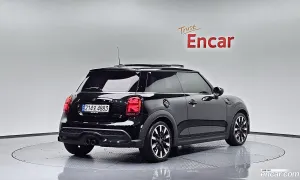 Mini Cooper Third Generation Classic 2022