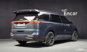 Kia Canival Diesel 9-Seater Signature 2023