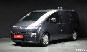Hyundai Staria Modern Cargo 3-Seater 2023