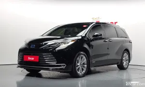Toyota Sienna 2.5 Hybrid 2WD 2021