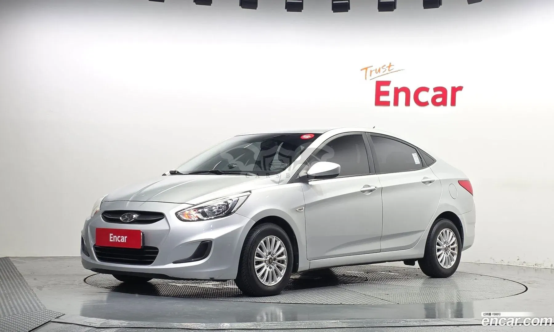 Hyundai Accent Diesel 1.6 VGT Smart 2015