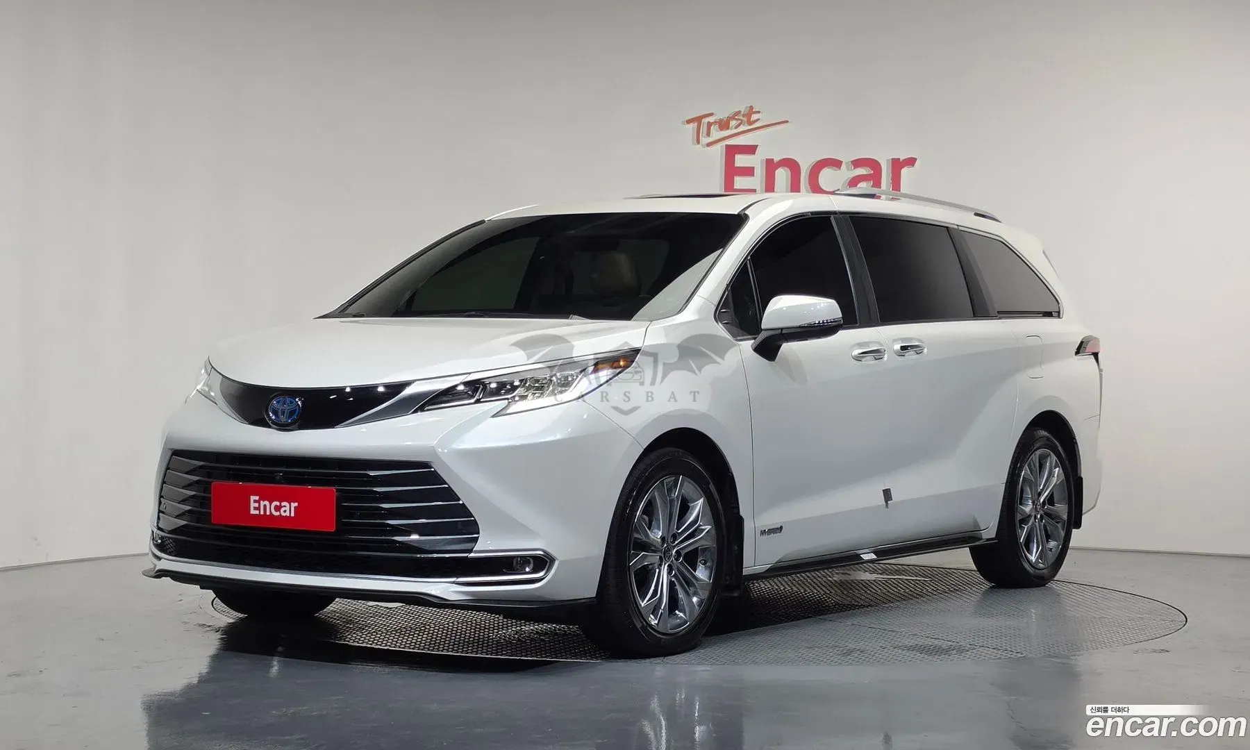 Toyota Sienna 2.5 Hybrid 2WD 2021