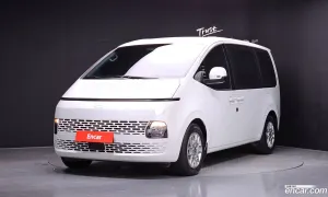Hyundai Staria Modern Tourer 11-Seater 2024