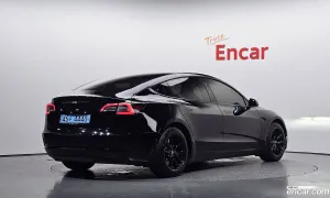 Tesla Model 3 Standard Range Plue RWD 2021