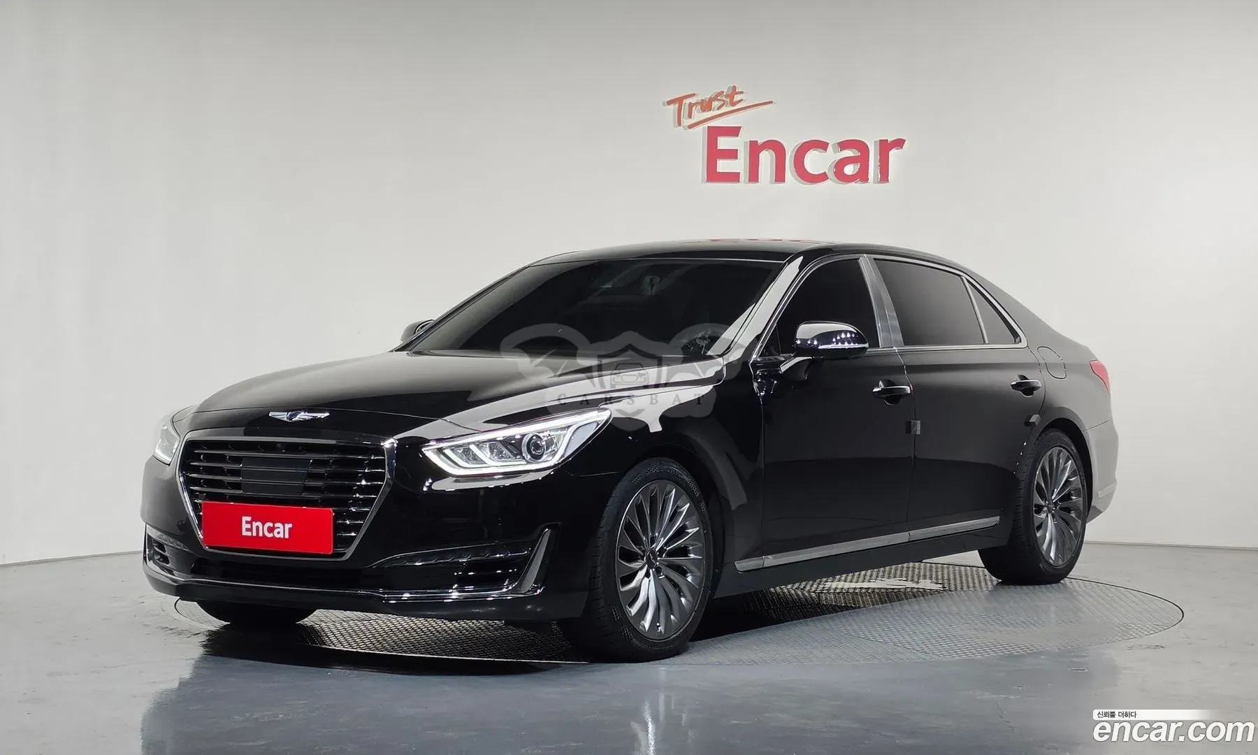 Genesis Eq900 Prestige 5.0 GDI AWD 2015