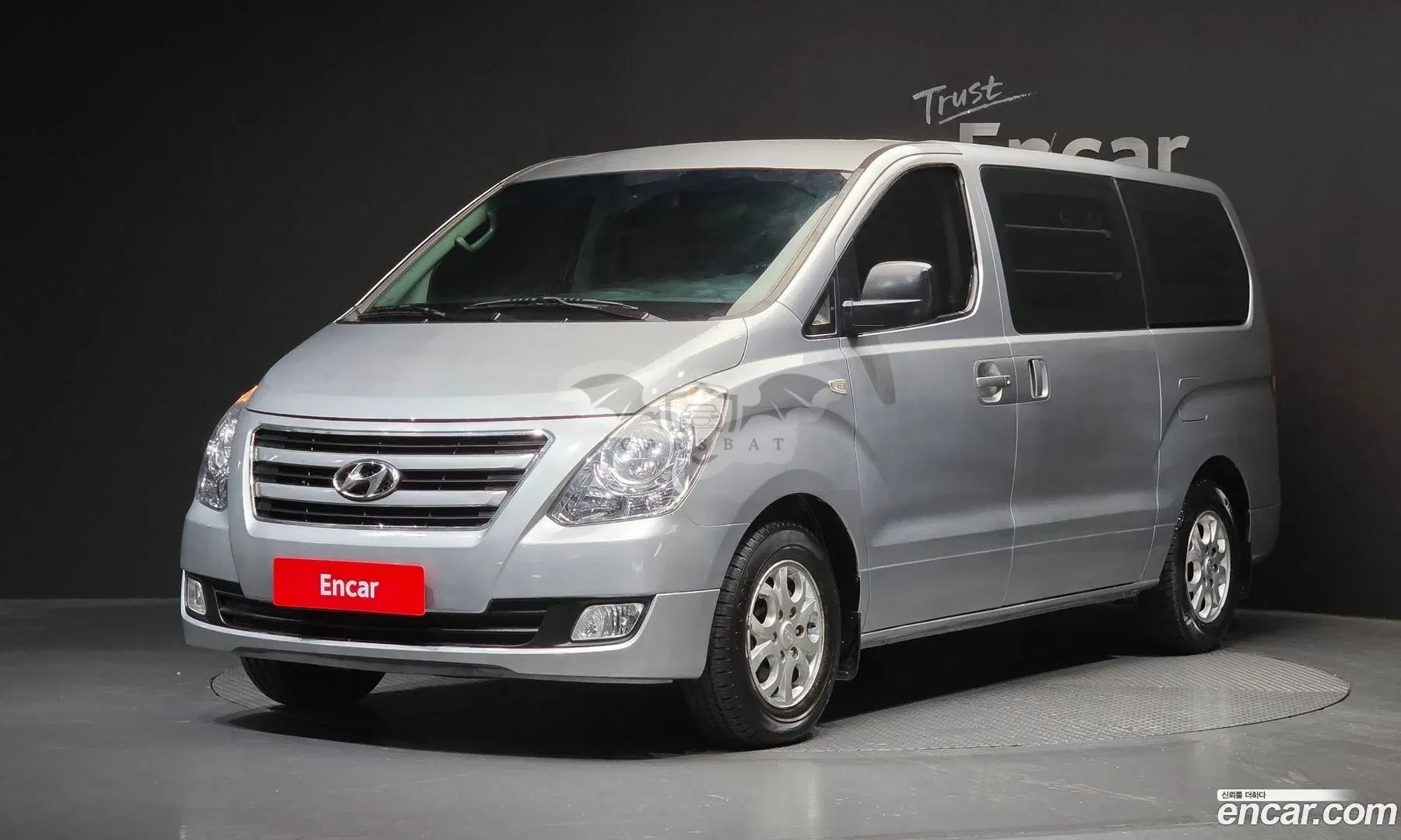 Hyundai Starex Smart 3-Seater VAN 2017