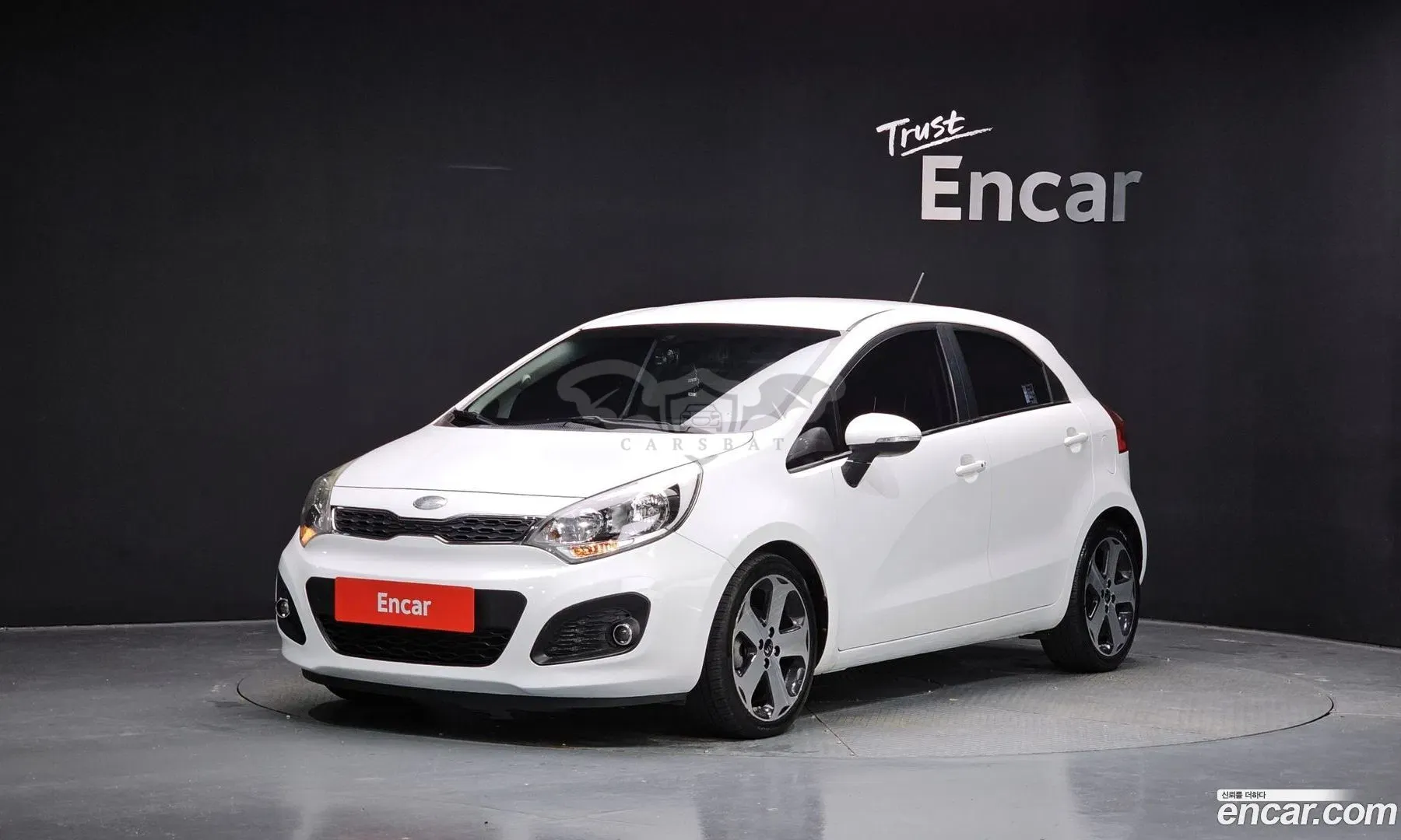 Kia Pride Prestige 1.6 GDI Hatchback 2013