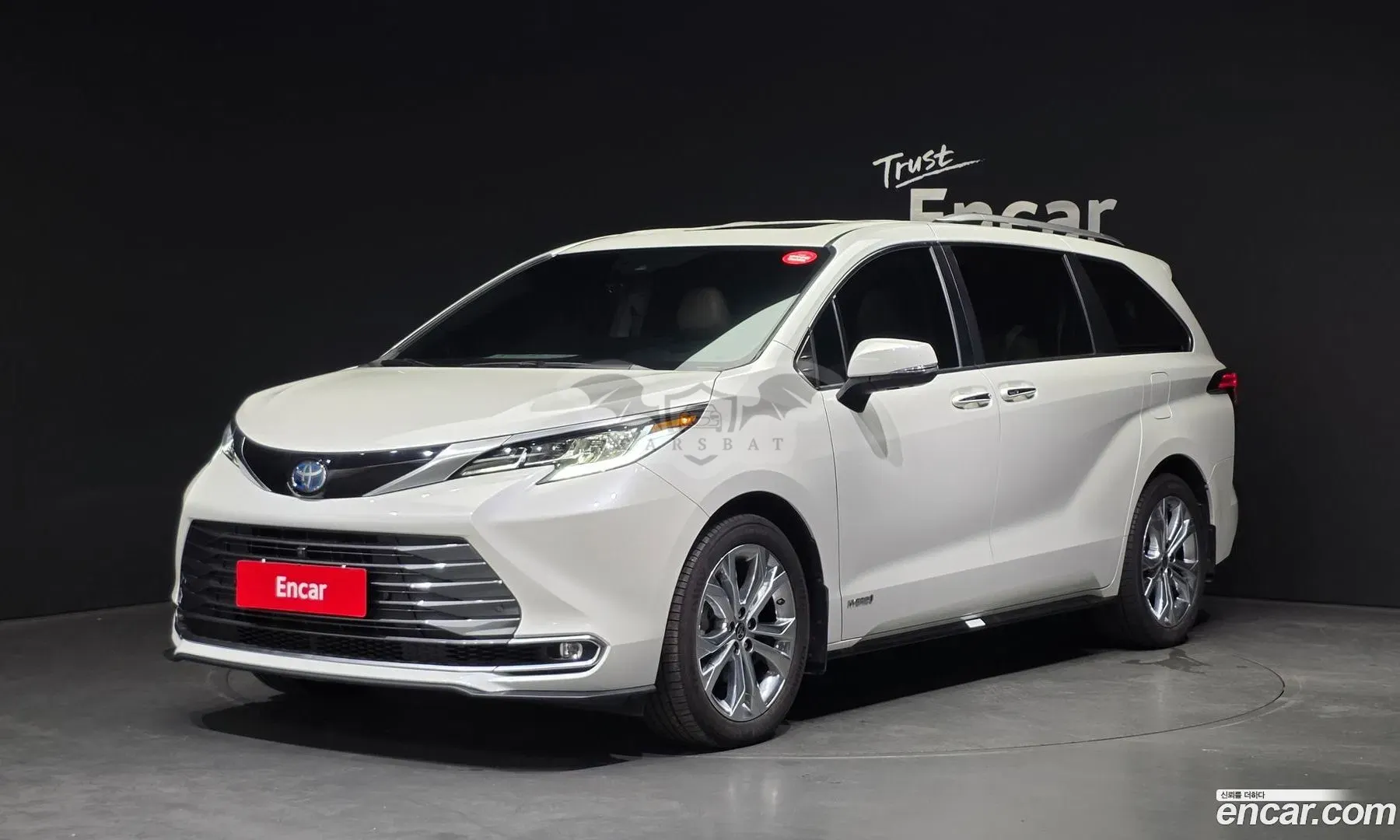 Toyota Sienna 2.5 Hybrid 2WD 2021