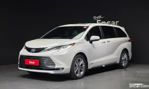 Toyota Sienna 2.5 Hybrid 2WD 2021