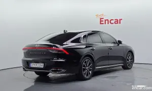 Hyundai Grandeur Le Blanc 2.5 2022