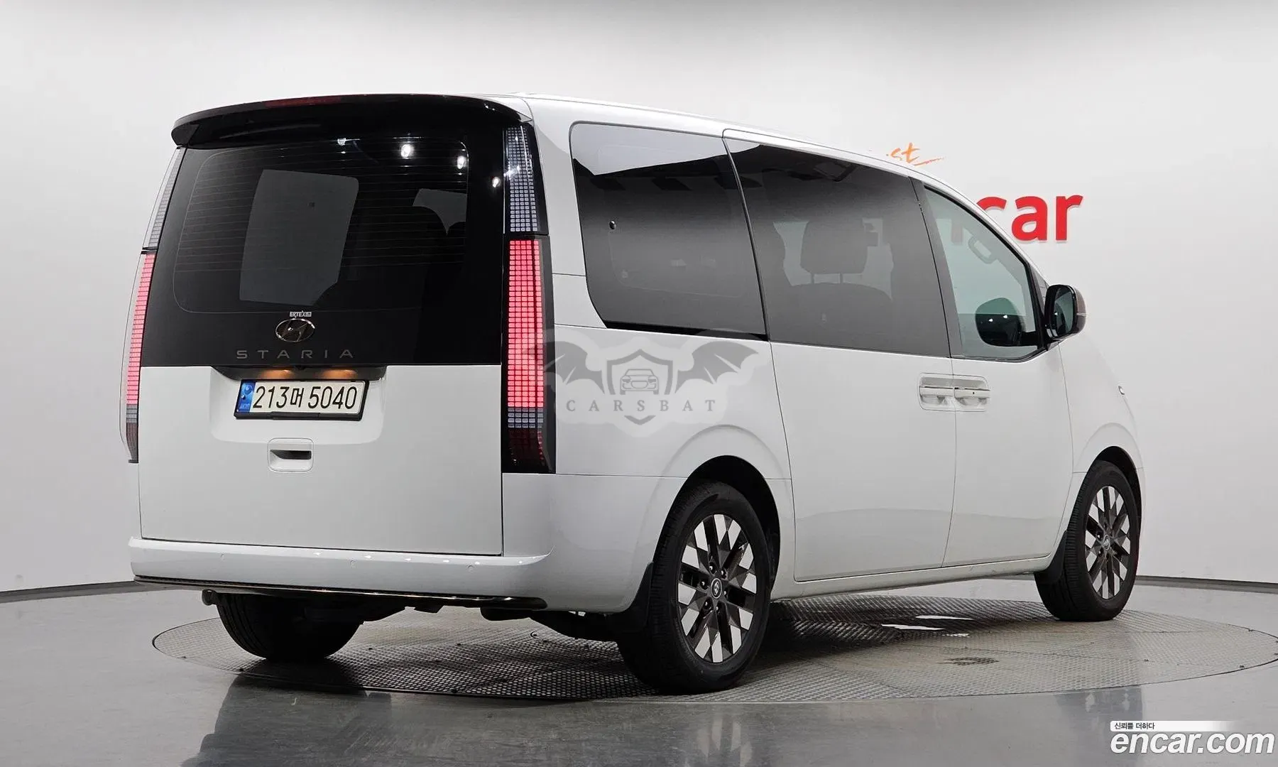 Hyundai Staria Prestige Lounge 9-Seater 2021