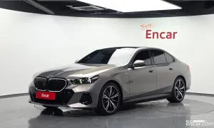 Bmw 5-series 530e M Sport 2025