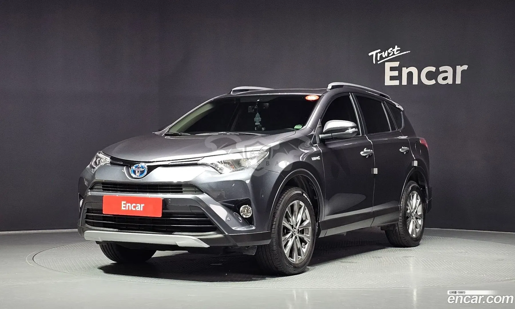 Toyota Rav4 4th 2.5 4WD Hybrid 2017