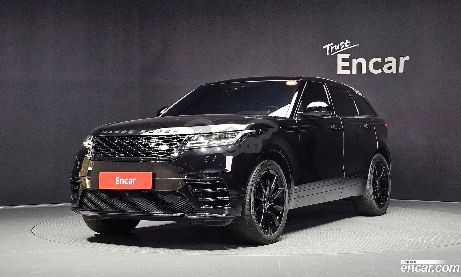 Land rover Range rover velar 3.0 D300 R-Dynamic HSE 2018