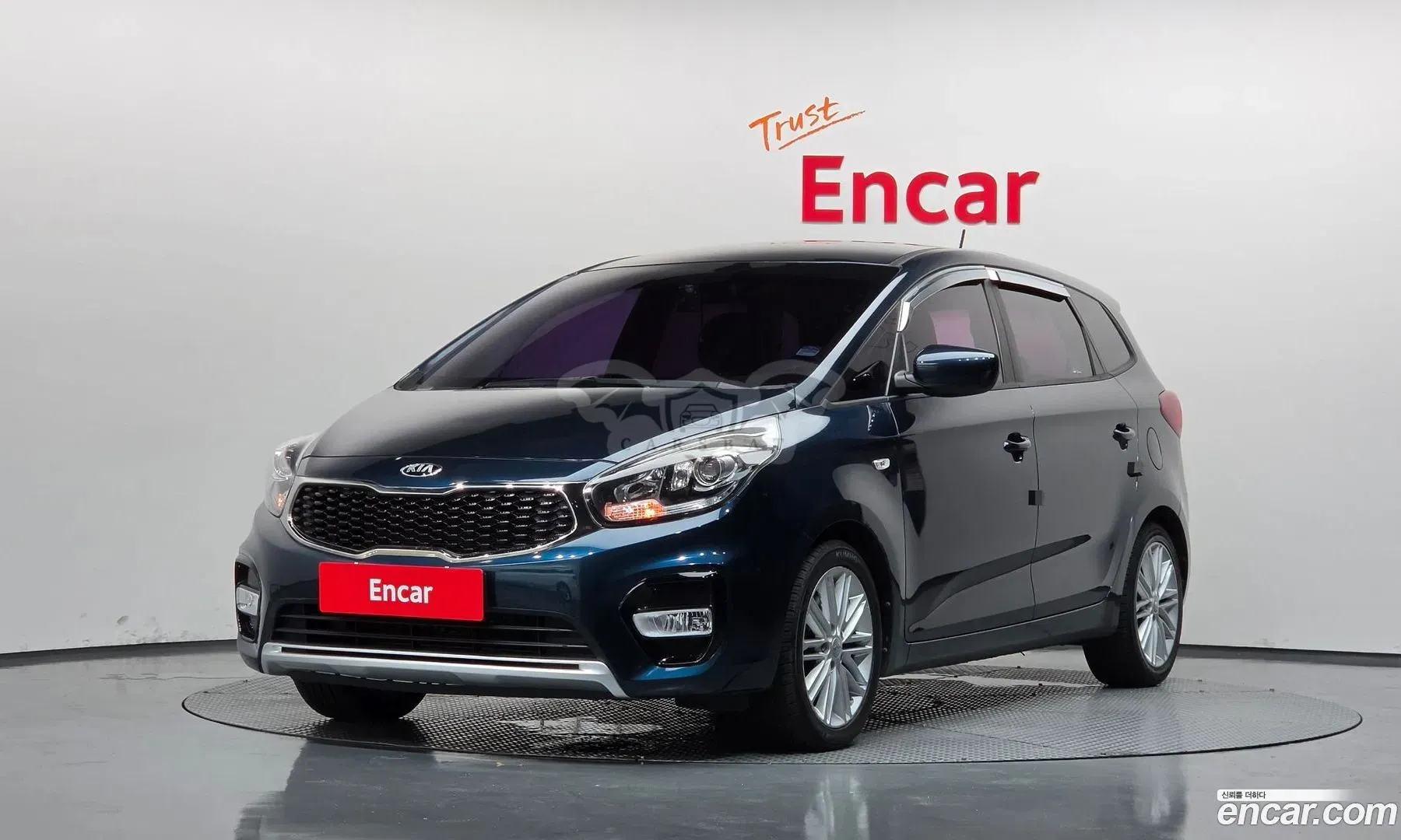 Kia Carens 2.0 LPI Luxury 2018