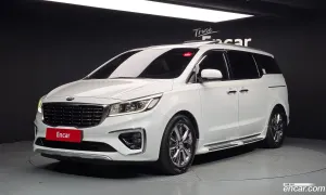 Kia Canival 9-Seater Noblesse 2018
