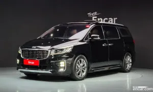 Kia Canival 9-Seater Prstige 2018
