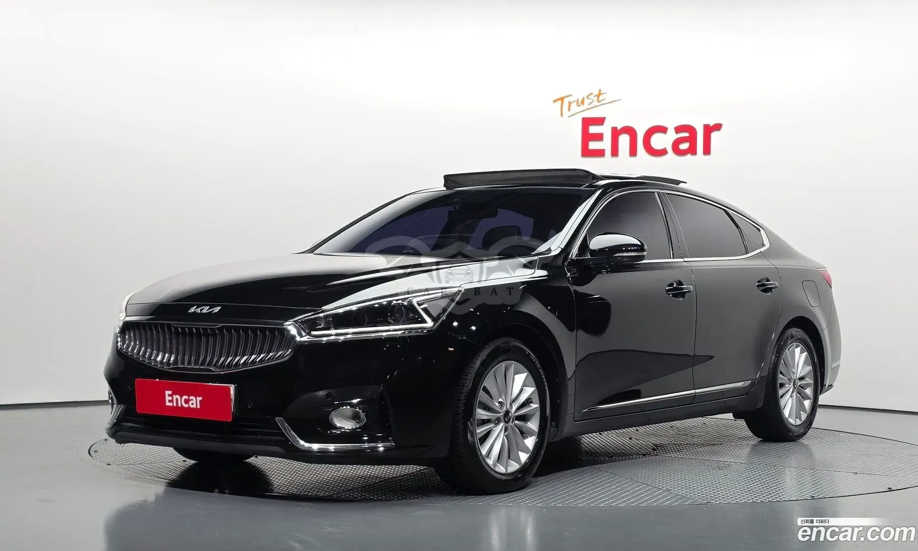 Kia K7 3.0 LPI Luxury (Rental Car) 2016
