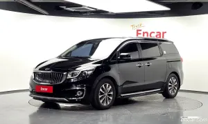 Kia Canival 9-seater Luxury 2017