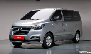 Hyundai Starex Smart Van 3-Seater 2019
