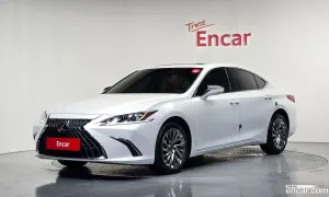 Lexus Es Luxury Plus 2023