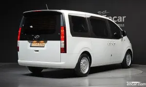 Hyundai Staria Smart Tourer 11-Seater 2023