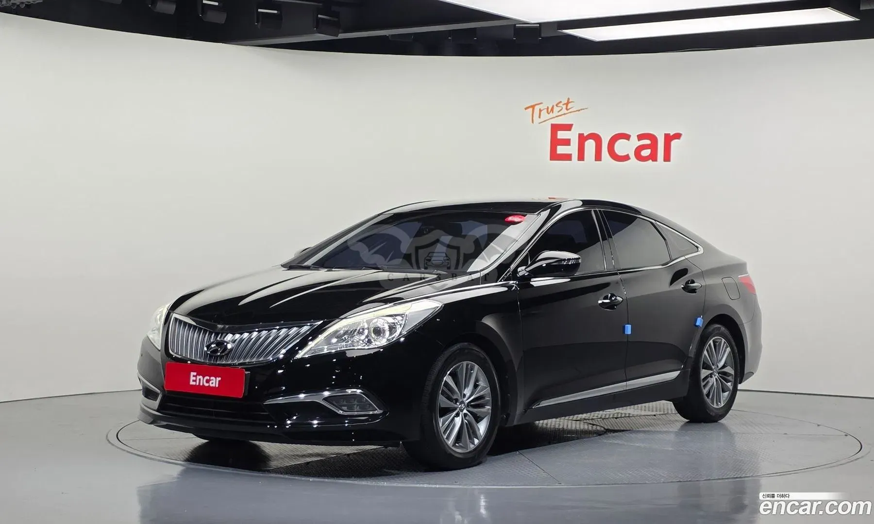 Hyundai Grandeur HG240 Modern Collection 2017