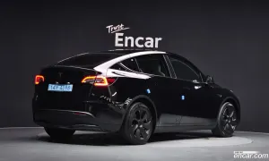Tesla Model y RWD 2023