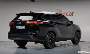 Toyota Highlander 2.5 4WD Limited 2023