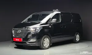Hyundai Starex Smart Van 3-Seater 2019