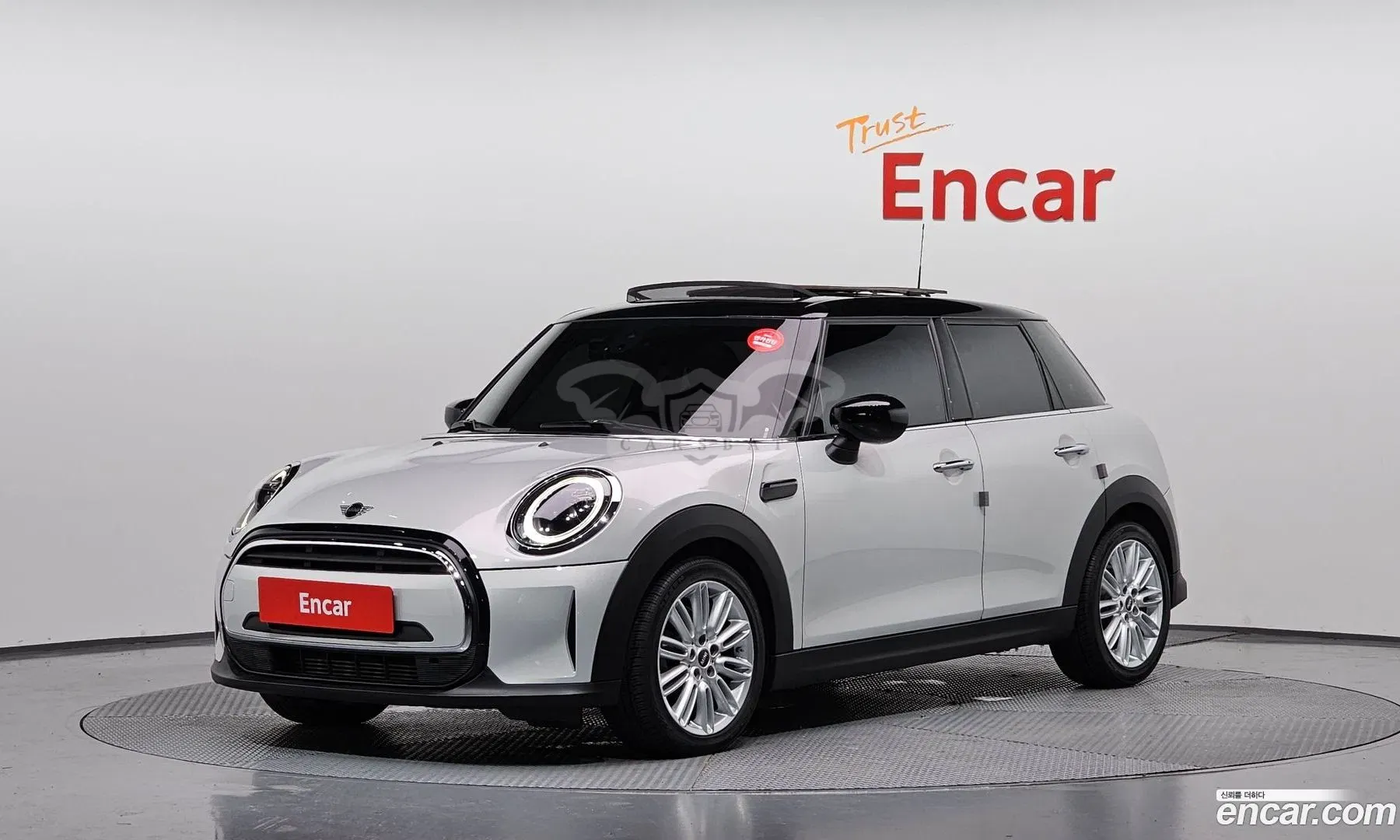 Mini Cooper 3rd 5-Door Classic Plus 2021