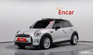Mini Cooper 3rd 5-Door Classic Plus 2021