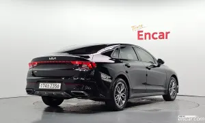 Kia K5 Trendy 2.0 2023
