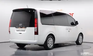 Hyundai Staria Modern Tourer 11-Seater 2024