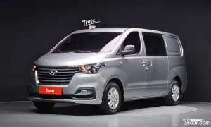 Hyundai Starex Smart Van 5-Seater 2019