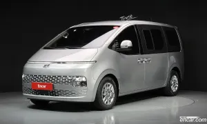 Hyundai Staria Modern Cargo 5-Seater 2021