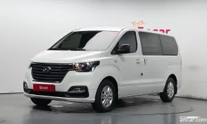 Hyundai Starex Smart Van 3-Seater 2021