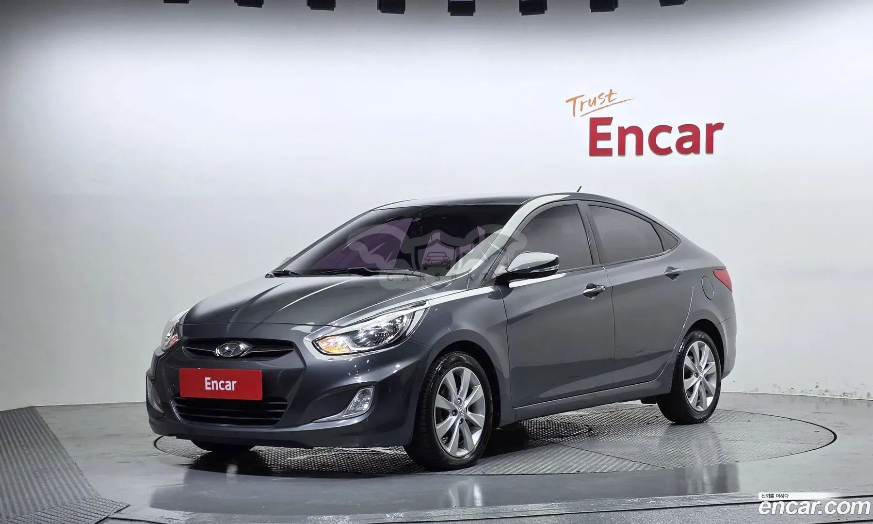Hyundai Accent 1.6 GDI Top 2013