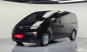 Hyundai Staria Modern Tourer 9-Seater 2023