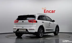 Kia Niro Noblesse 2017