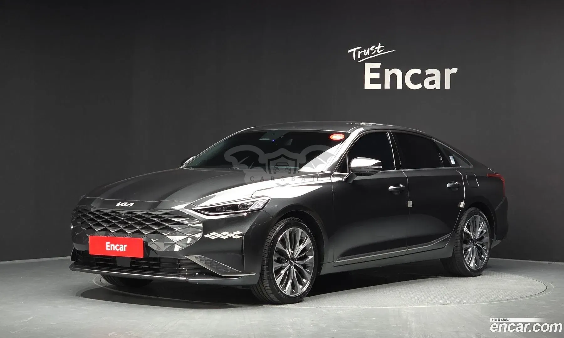 Kia K8 Noblesse 2.5 Gasoline 2WD 2021