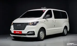 Hyundai Starex Style Wagon 12-Seater 2020